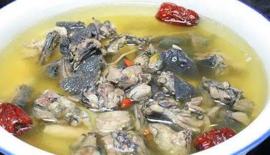 
熬夜一族 干了这碗滋阴润燥汤-熊猫体育(图5)